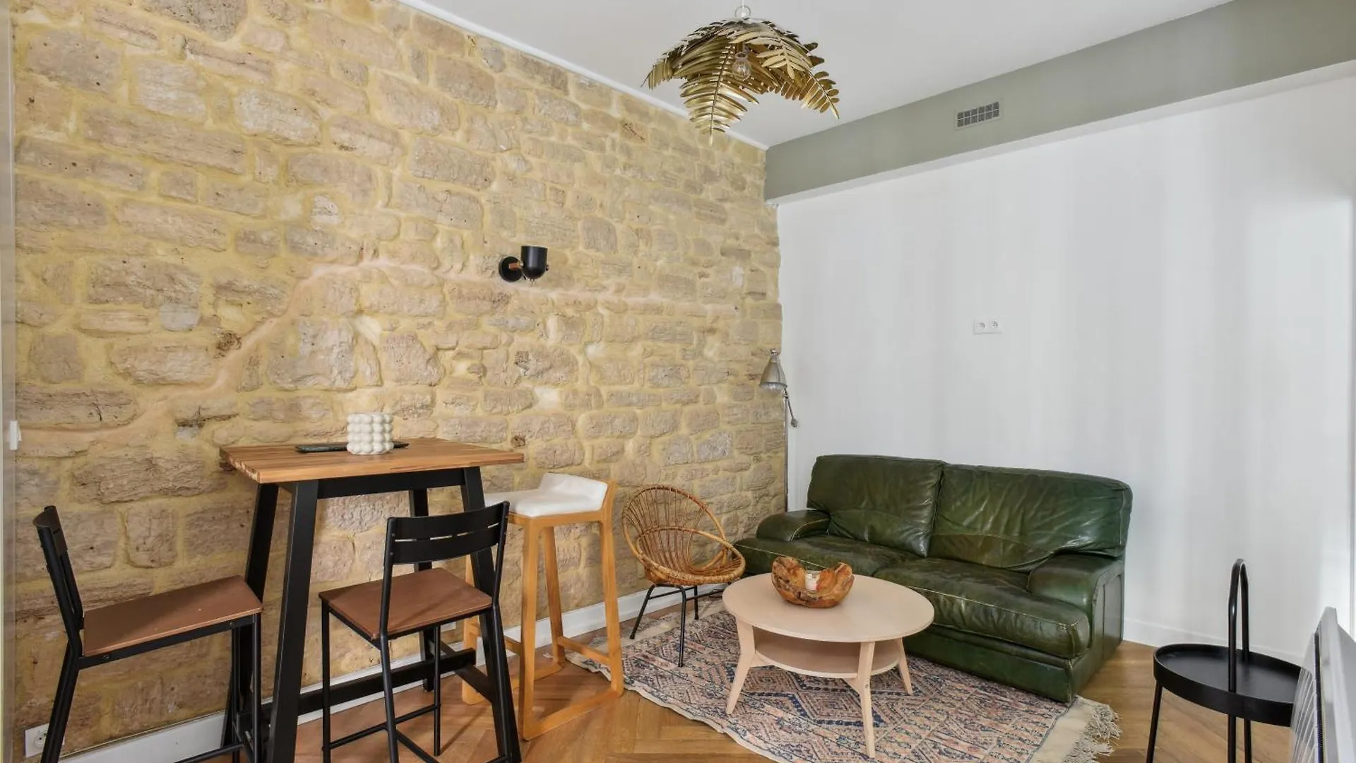 파리 Beau 3 Pieces Rue Poissonniere 아파트 0*,  프랑스